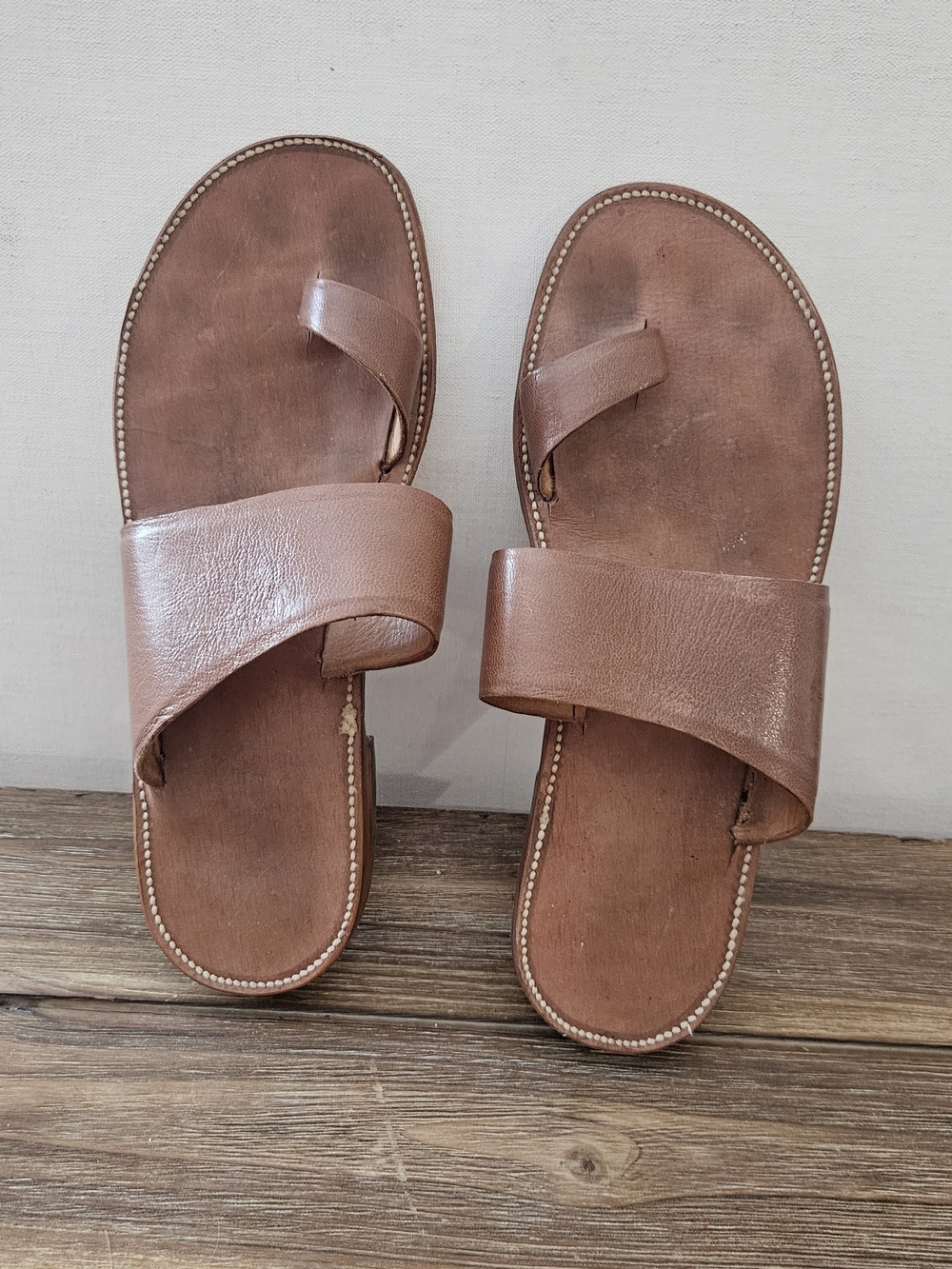 Pristine Italian Leather Toe Loop Slide Sandals Brown Flat Slides Made In Italy